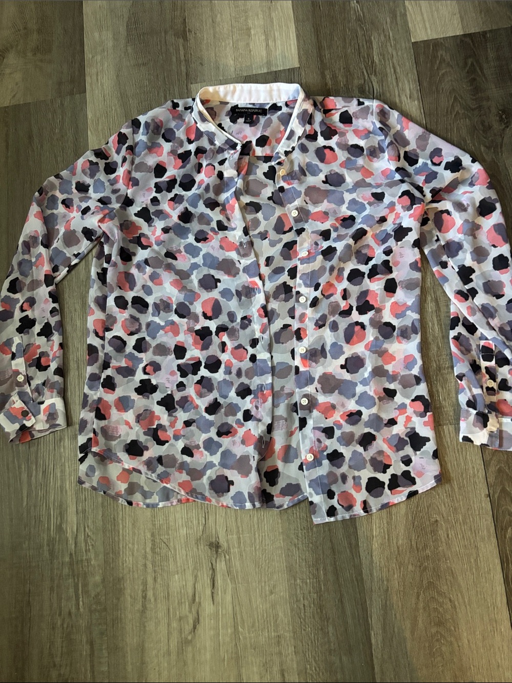 Banana Republic Women Multicolor Dot-Print Button-Up Shirt - Pink & Gray